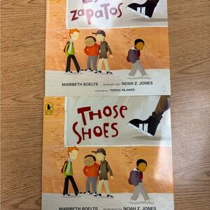 Estos zapatos/These Shoes by Maribeth Boelts Bilingual Set
